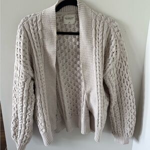 Abercrombie Cream Cable Knit Sweater